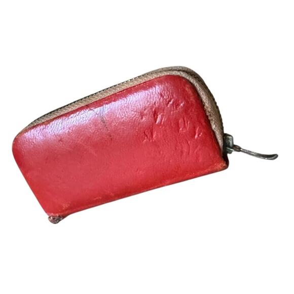 Vintage Red Leather Manicure Set Travel Kit w/ Scissors File Clippers 1940s-50s - Picture 1 of 6